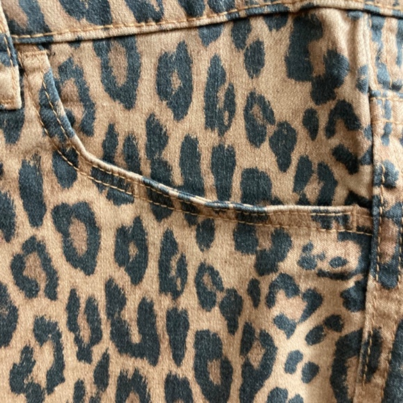 H&M & Denim in Leopard Jeggings sz 10 (32x32) - Picture 3 of 8